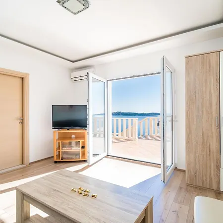 公寓 Marnic 米利尼